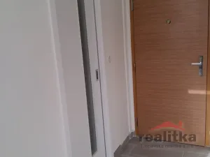 Pronájem bytu 1+1, Opava - Kylešovice, Liptovská, 37 m2