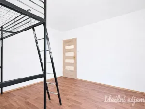 Pronájem bytu 1+kk, Brno, Slovákova, 24 m2