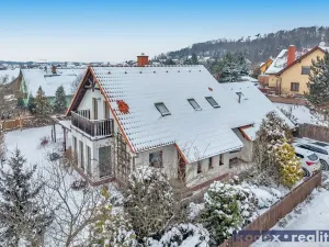 Prodej rodinného domu, Vysoká nad Labem, 263 m2