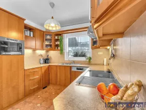 Prodej rodinného domu, Vysoká nad Labem, 263 m2