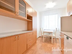 Pronájem bytu 3+1, Brno - Nový Lískovec, Oblá, 73 m2