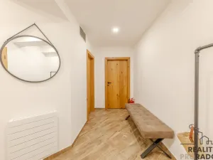 Prodej obchodního prostoru, Jeseník, nám. Svobody, 356 m2