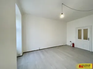 Pronájem kanceláře, Brno - Veveří, 34 m2