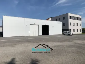 Pronájem skladu, Kroměříž, 400 m2