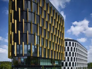 Pronájem kanceláře, Praha - Vokovice, Evropská, 792 m2