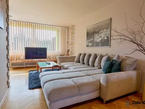 Prodej rodinného domu, Blučina, ul. 9. května, 219 m2