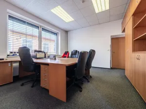 Pronájem kanceláře, Vestec, Vídeňská, 69 m2