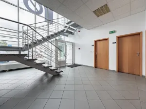 Pronájem kanceláře, Vestec, Vídeňská, 69 m2