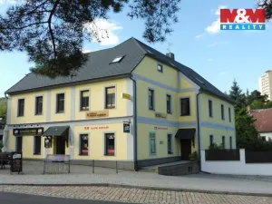 Pronájem atypického bytu, Klášterec nad Ohří, Chomutovská, 53 m2