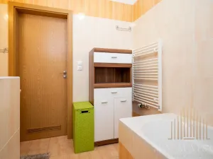 Pronájem bytu 2+kk, Praha - Uhříněves, Václava Trojana, 45 m2