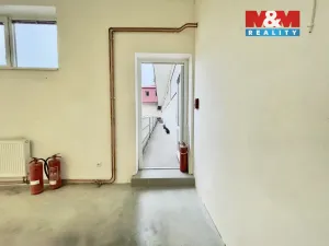 Pronájem skladu, Vsetín, Lázky, 430 m2