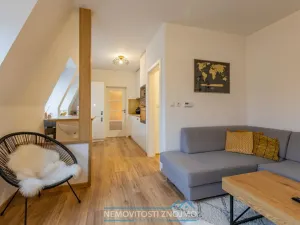 Prodej bytu 2+kk, Znojmo, Gagarinova, 39 m2