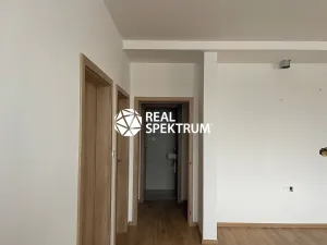 Pronájem kanceláře, Blansko, Poříčí, 69 m2