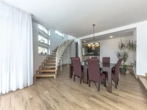 Prodej rodinného domu, Praha - Klánovice, Jeníkovická, 260 m2