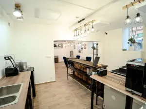 Pronájem obchodního prostoru, Praha - Vinohrady, Řipská, 92 m2