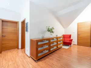 Prodej rodinného domu, Babice, Honzíkova, 389 m2