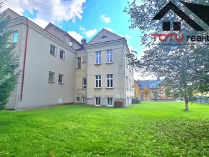 Prodej ordinace, Hronov, Havlíčkova, 1174 m2