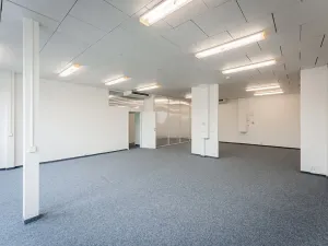 Pronájem kanceláře, Praha - Strašnice, Třebohostická, 628 m2