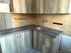 Pronájem bytu 2+1, Moravský Krumlov, Tiskárenská, 52 m2