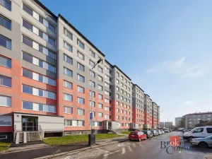 Prodej bytu 3+1, Praha - Černý Most, Doležalova, 78 m2