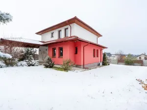 Pronájem bytu 4+1, Šestajovice, Sukova, 204 m2