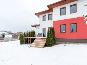 Pronájem bytu 4+1, Šestajovice, Sukova, 204 m2