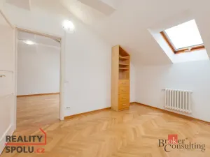 Pronájem bytu 2+kk, Praha - Vyšehrad, Neklanova, 52 m2