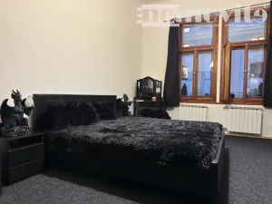 Pronájem bytu 2+kk, Hradec Králové, Československé armády, 50 m2