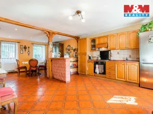 Prodej restaurace, Velké Březno, 700 m2