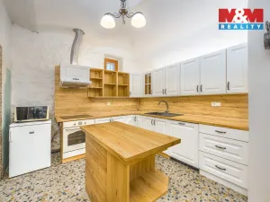 Prodej rodinného domu, Pertoltice, 230 m2