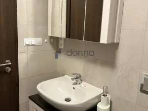 Pronájem bytu 1+kk, Praha, Kačírkova, 35 m2