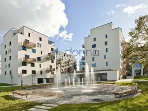 Pronájem bytu 1+kk, Praha, Kačírkova, 35 m2