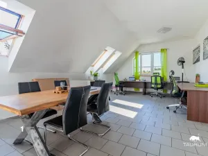 Prodej výrobních prostor, Vojkovice, 12027 m2