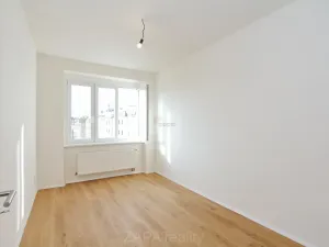 Pronájem bytu 3+kk, Praha - Holešovice, Ortenovo náměstí, 62 m2