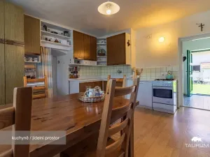 Prodej rodinného domu, Chocenice, 280 m2