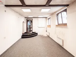 Prodej obchodního prostoru, Valašské Meziříčí, Mostní, 44 m2