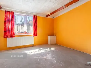 Prodej rodinného domu, Dobřany, Školní, 368 m2