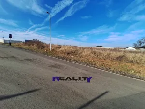 Prodej pozemku pro bydlení, Kryry, U Školky, 900 m2