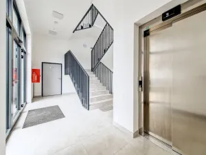 Pronájem bytu 2+kk, Lovosice, Zámecká, 35 m2