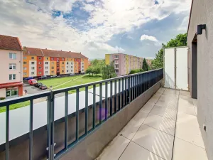 Pronájem bytu 2+kk, Lovosice, Zámecká, 35 m2