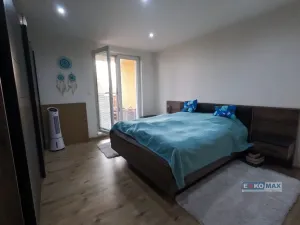 Pronájem bytu 2+kk, Břeclav, Kpt. Jaroše, 72 m2