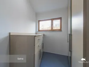 Prodej rodinného domu, Ústí nad Labem - Střekov, Novoveská, 176 m2