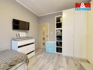 Prodej bytu 3+1, Valy, Pod Lesem, 64 m2