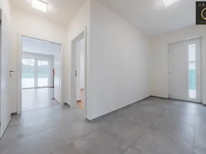 Prodej rodinného domu, Velvary, Svatojiřská, 93 m2