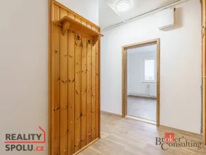 Pronájem bytu 2+1, Sokolov, Karla Čapka, 57 m2