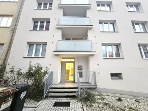 Pronájem kanceláře, Praha, U dělnického cvičiště, 46 m2