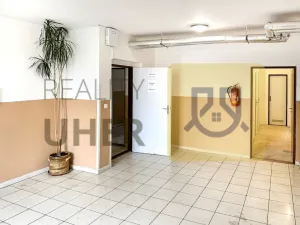 Prodej bytu 1+kk, Bělá pod Bezdězem, Tyršova, 37 m2