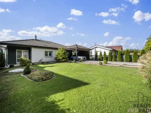 Prodej rodinného domu, Choltice, 200 m2