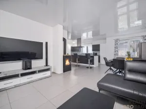 Prodej rodinného domu, Choltice, 200 m2