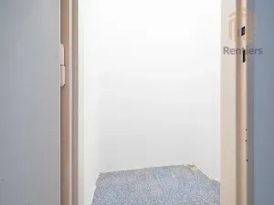 Prodej bytu 3+1, Praha - Holešovice, Komunardů, 84 m2